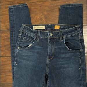 Pilcro & the Letterpress Superscript 26